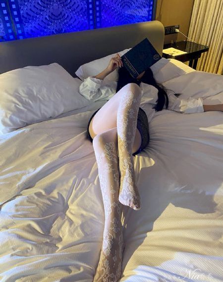 故意短裙公车被强好爽电影_720完整版观看
