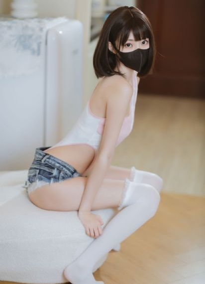 少妇的诱惑在线_HD手机免费观看完整