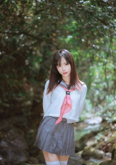 花朵与蛇_剧情片在线手机播放